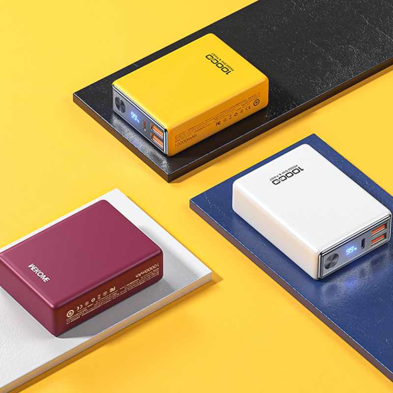 WEKOME WP-27 Tint Series – Powerbank 10000 mAh Superschnellladung USB-C PD 20 W + 2x USB-A QC3.0 22,5 W (Weiß)