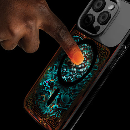STM Reveal Warm MagSafe - Anti-stress case for iPhone 15 (Black Realm)